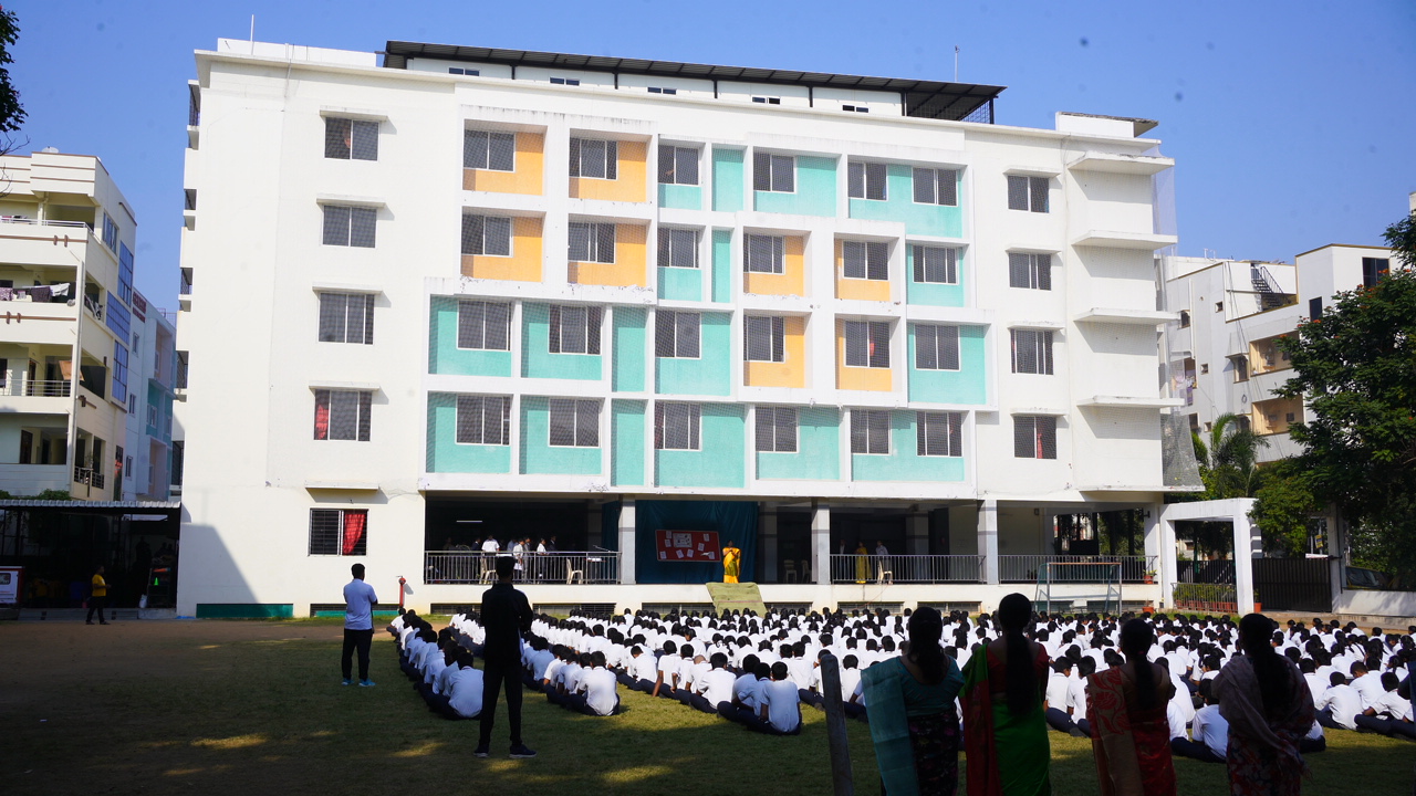 Students at Genesis Olympus campus